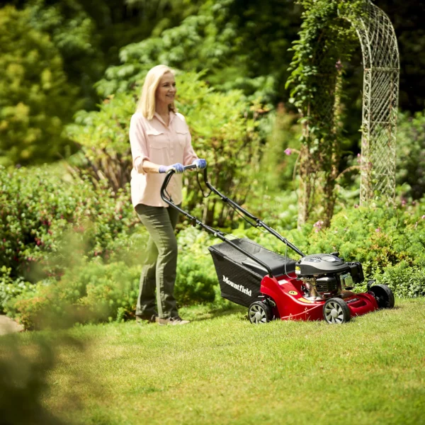 Mountfield SP164 123cc Petrol Lawnmower